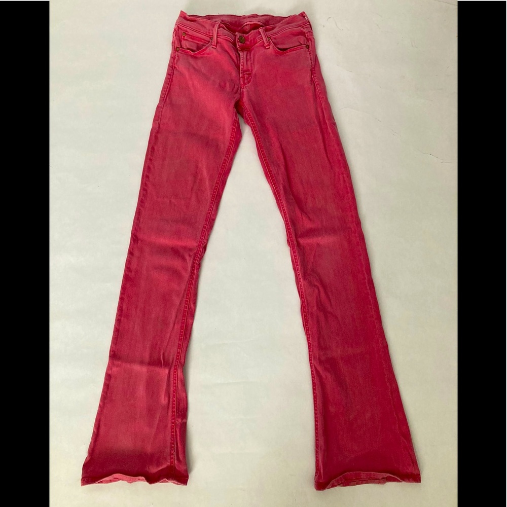 MOTHER JEANS.